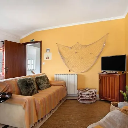 Apartment Porto Dinheiro Ii *