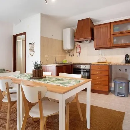 Apartment Porto Dinheiro Ii